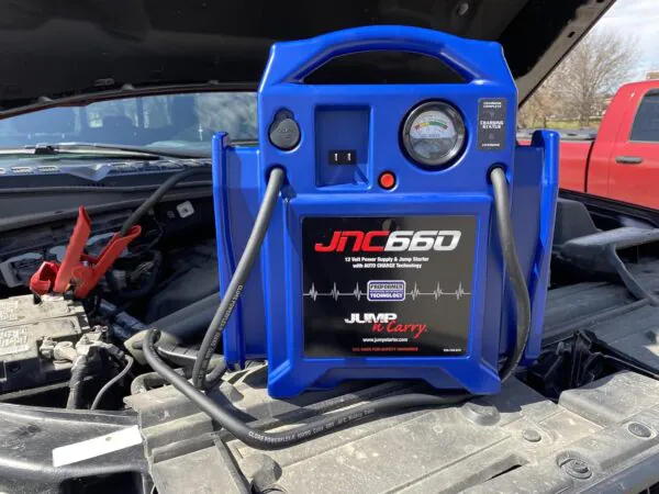 Clore Automotive JNC660 1700A 12V Jump Starter, Blue - Image 4